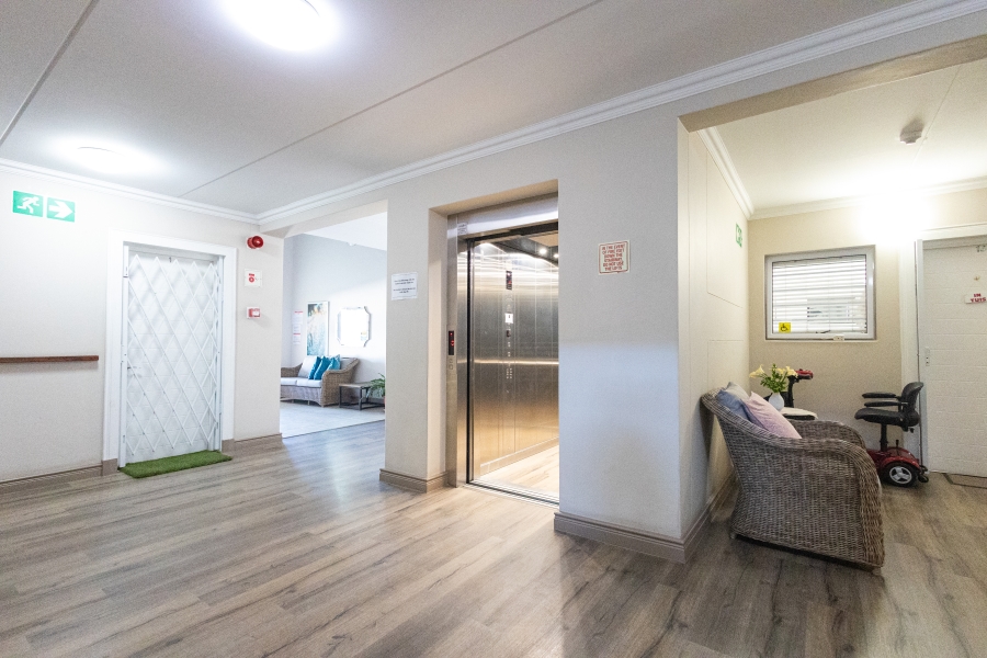 2 Bedroom Property for Sale in Burgundy Estate Western Cape